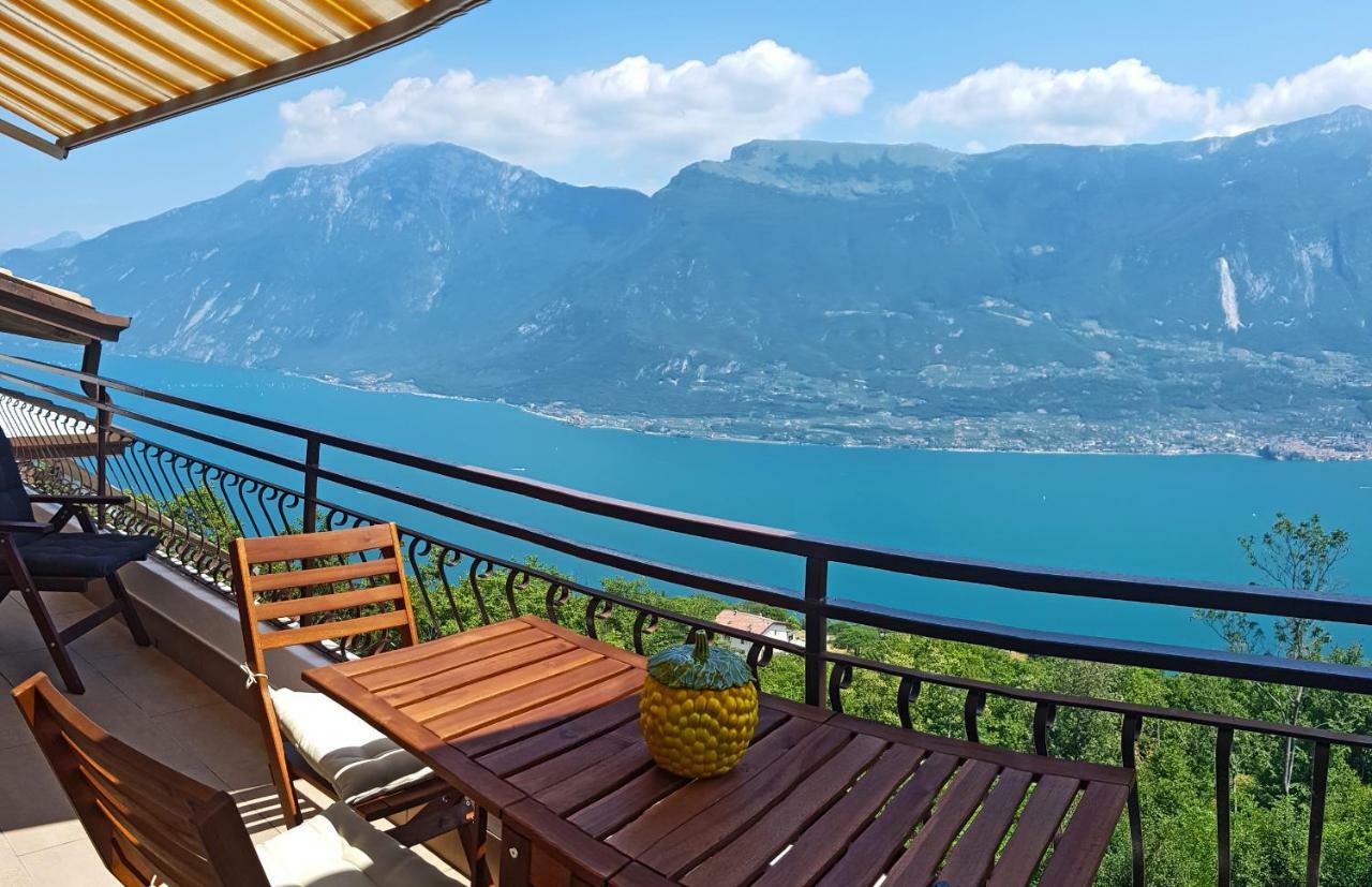 Casa Nonno Sergio Lake View By Gardadomusmea Tremosine Exterior photo